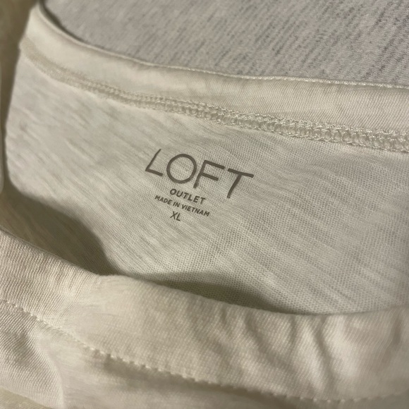 LOFT sheer white short ruffle sleeve shirt - Picture 4 of 6